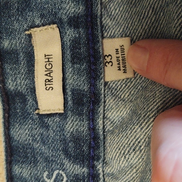 Calvin Klein Women's Straight Jeans - Picture 4 of 9